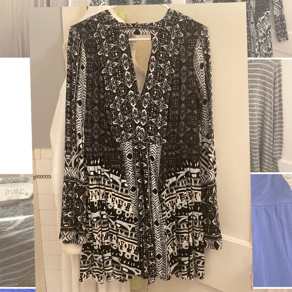 Euc size 4 free people choker dress w bell slit sleeves n pockets
